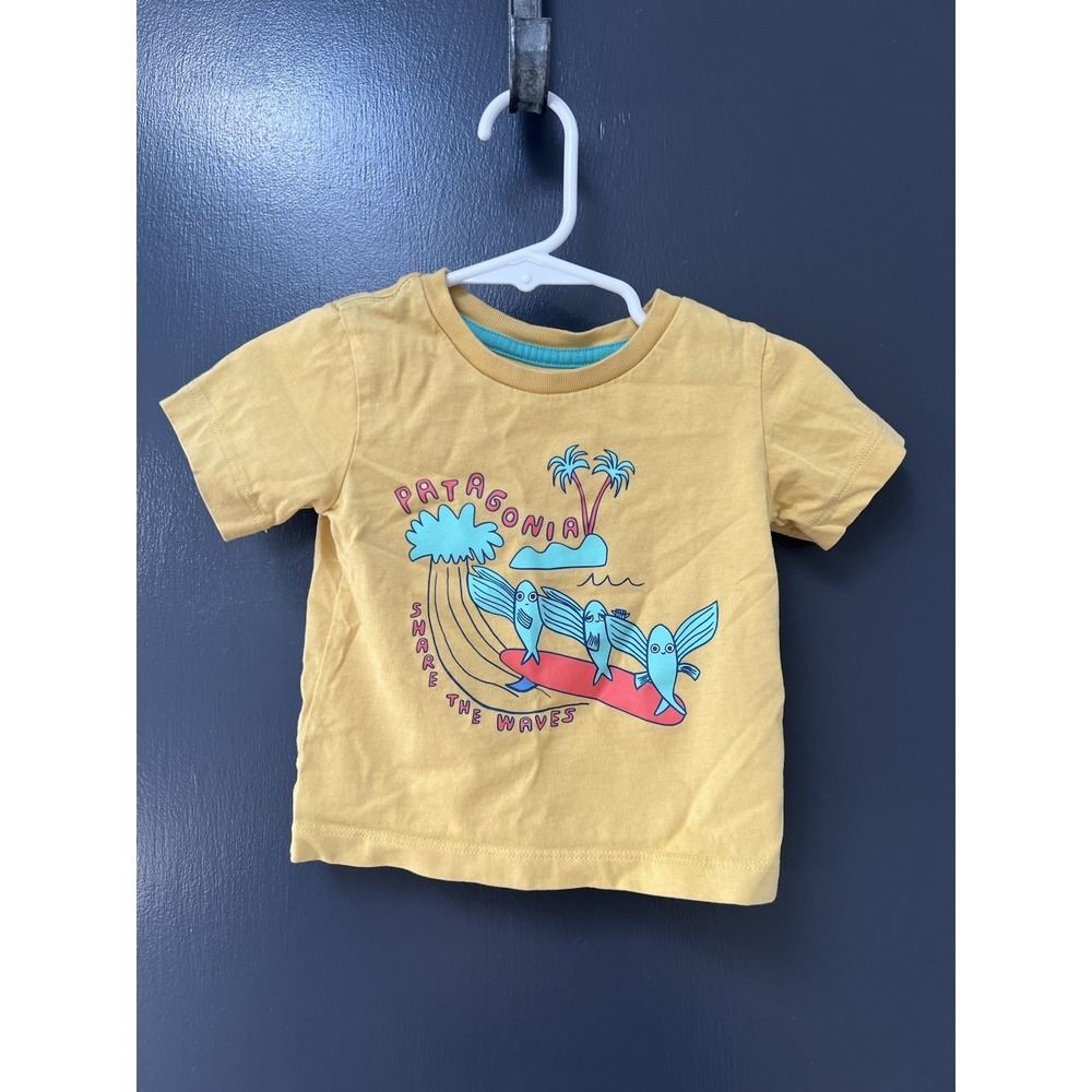 Patagonia Yellow Fish Sz 3-6M Short Sleeve Graphic Print Baby Toddler T-Shirt